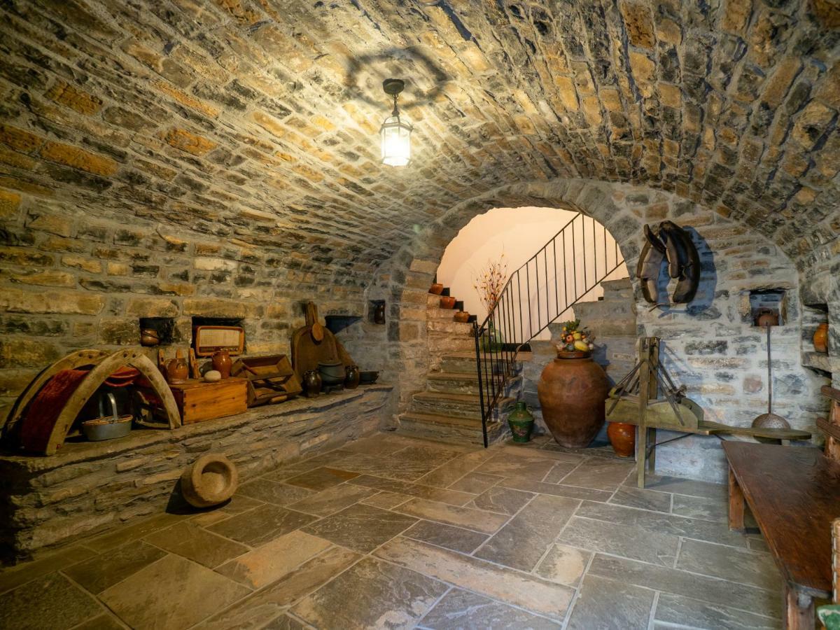 Casa Dueso Hotel El Pueyo de Araguás Екстериор снимка