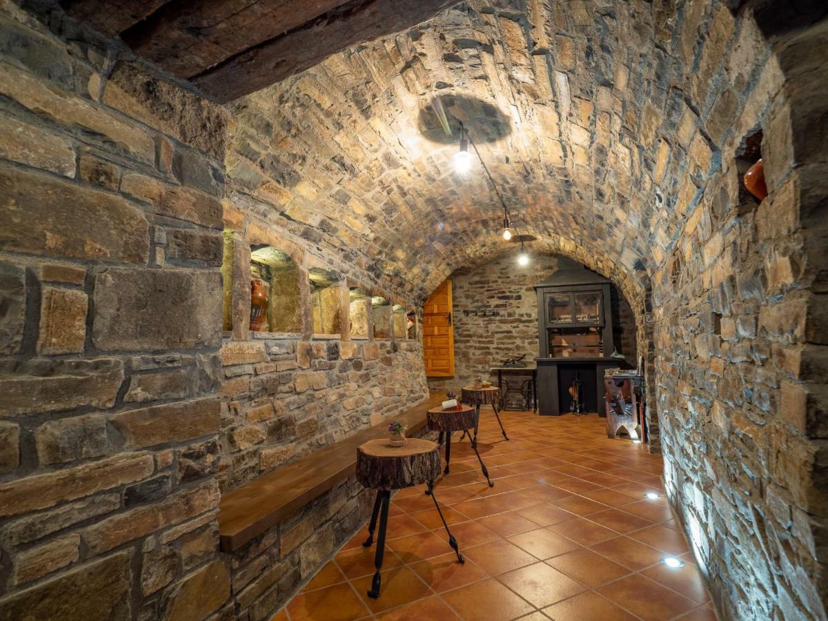 Casa Dueso Hotel El Pueyo de Araguás Екстериор снимка